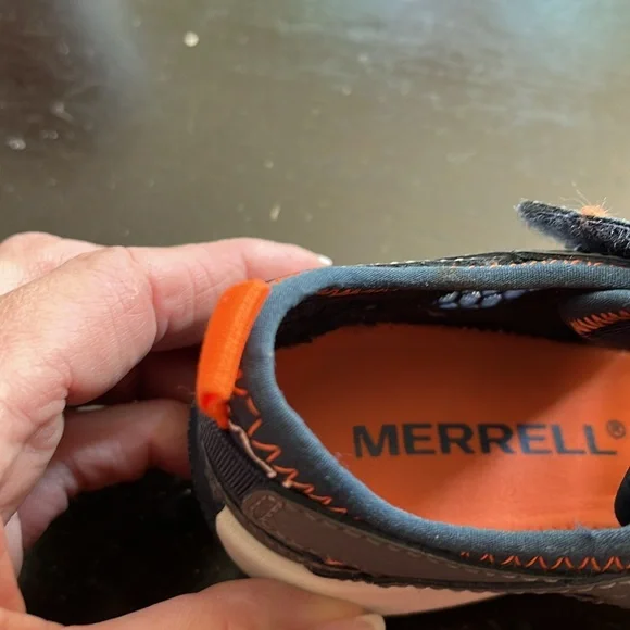 Youth Merrell shoes - Picture 3 of 6